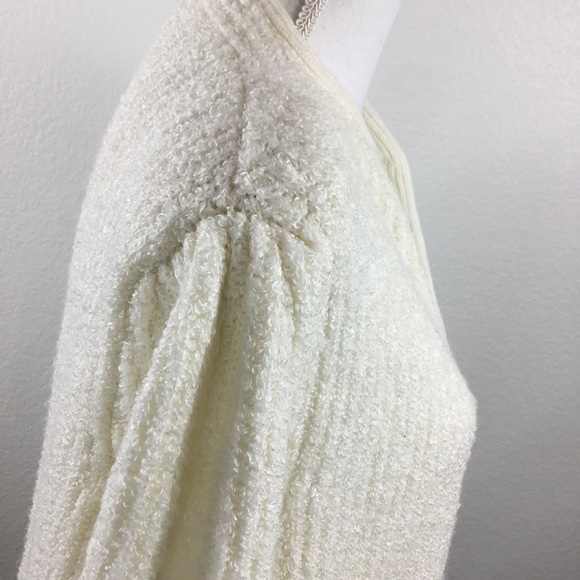 VINTAGE Nan Elliot Heavy Cardigan Sweater with Built In Shoulder Pads - Picture 4 of 9